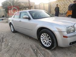 کرایسلەر 300